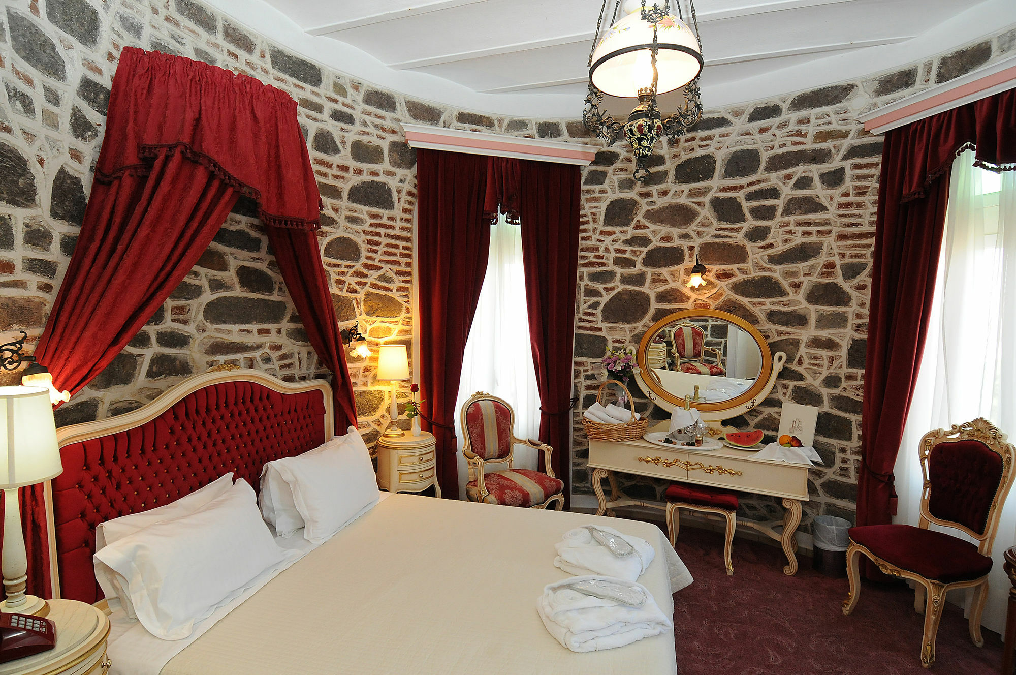 Hotel Pyrgos Of Mytilíni Exterior foto
